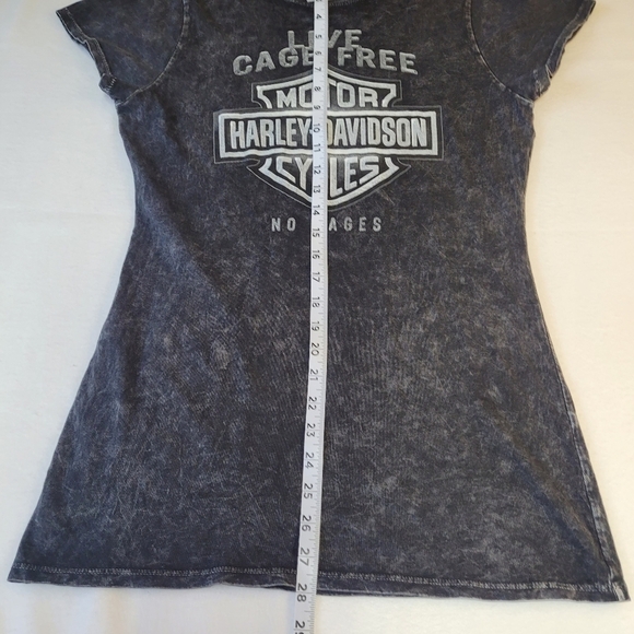 Harley Davidson Womens SZ Medium T-Shirt Gray Black Short Sleeve Black Hills - Picture 6 of 8